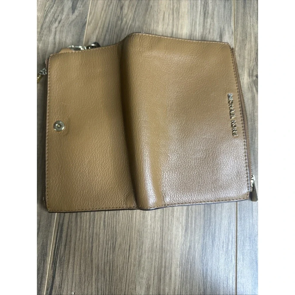 Michael Kors‎ Women's Wristlet Wallet Kane-M Brown Double Fold